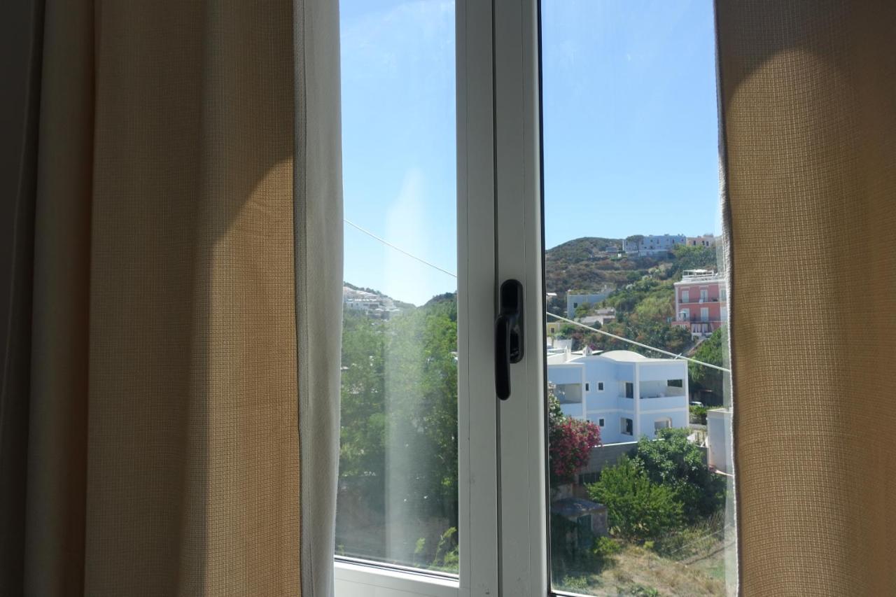 Il Capriccio Guesthouse 폰차 외부 사진